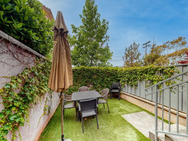 San Diego Beach Communities North Home 1028536