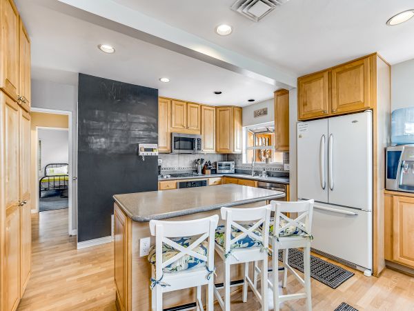 San Diego Beach Communities North Home 1028538