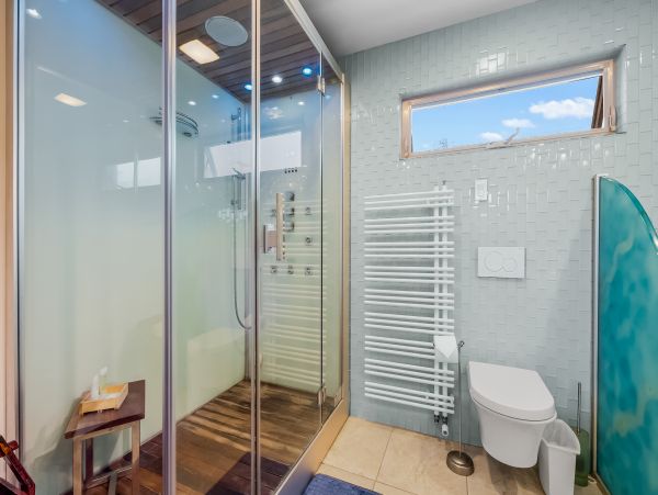 San Diego Beach Communities North Home 1028539