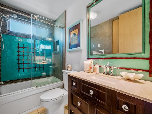 San Diego Beach Communities North Home 1028539