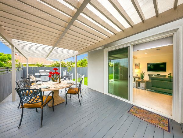 San Diego Beach Communities North Home 1028540