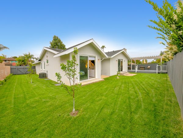 San Diego Beach Communities North Home 1028540