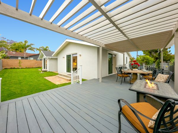 San Diego Beach Communities North Home 1028540