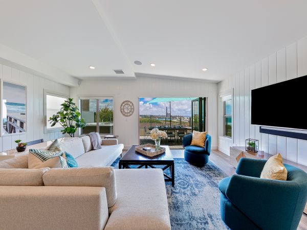 San Diego Beach Communities North Home 1028542