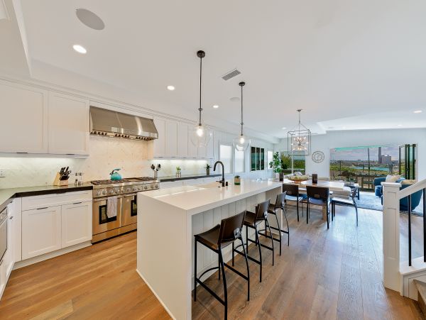San Diego Beach Communities North Home 1028542