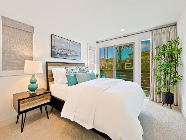 San Diego Beach Communities North Home 1028542