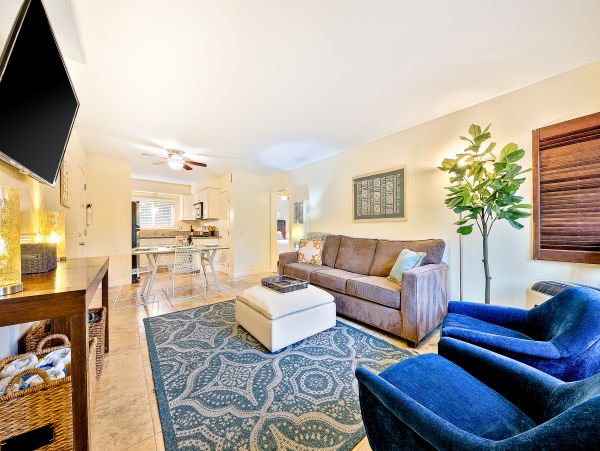 San Diego Beach Communities North Home 1028544