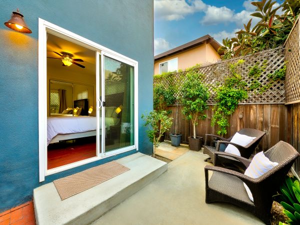 San Diego Beach Communities North Home 1028544