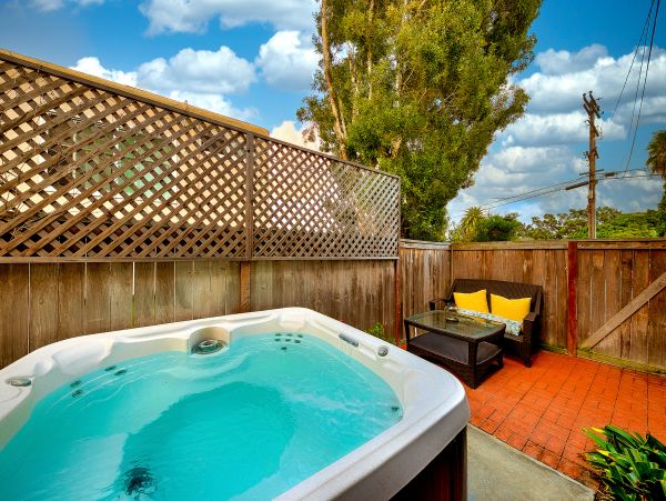 San Diego Beach Communities North Home 1028544