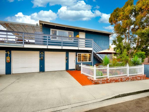San Diego Beach Communities North Home 1028544