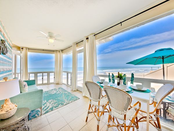 San Diego Beach Communities North Home 1028545