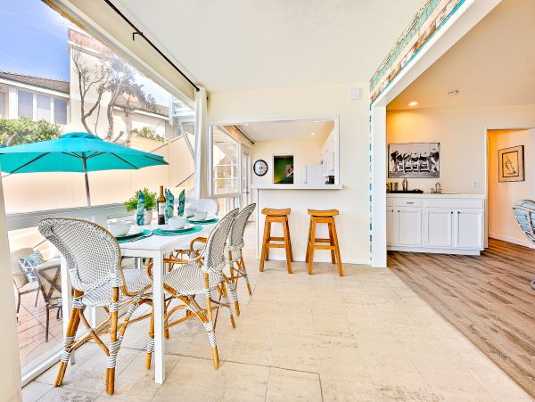 San Diego Beach Communities North Home 1028545