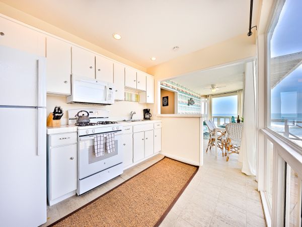 San Diego Beach Communities North Home 1028545