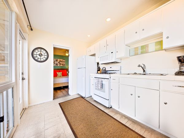 San Diego Beach Communities North Home 1028545