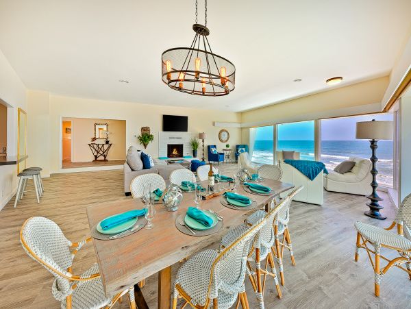 San Diego Beach Communities North Home 1028547