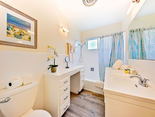 San Diego Beach Communities North Home 1028547