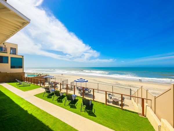San Diego Beach Communities North Home 1028547