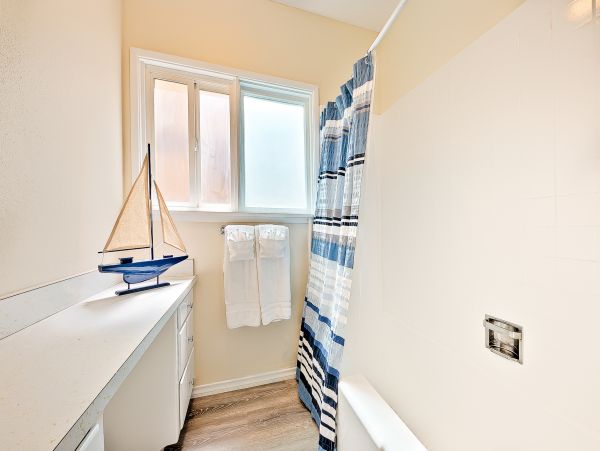 San Diego Beach Communities North Home 1028548