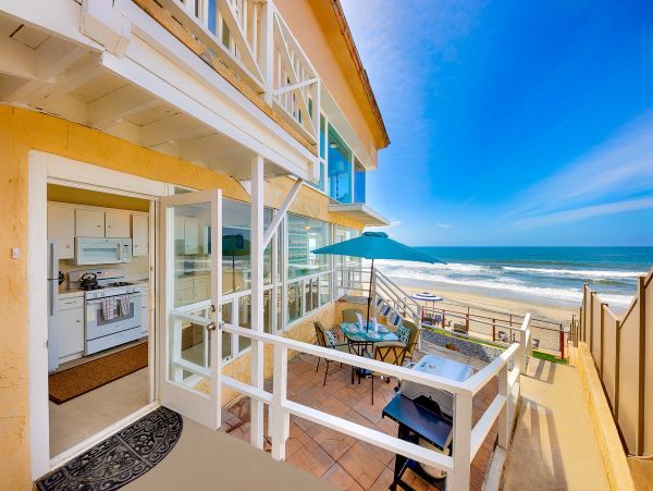 San Diego Beach Communities North Home 1028548