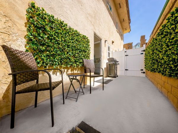 San Diego Beach Communities North Home 1028548