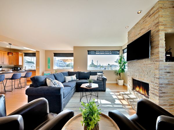 San Diego Beach Communities North Home 1028549