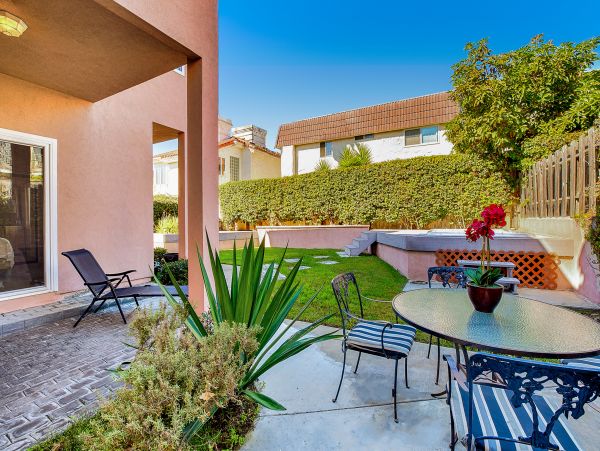 San Diego Beach Communities North Home 1028549