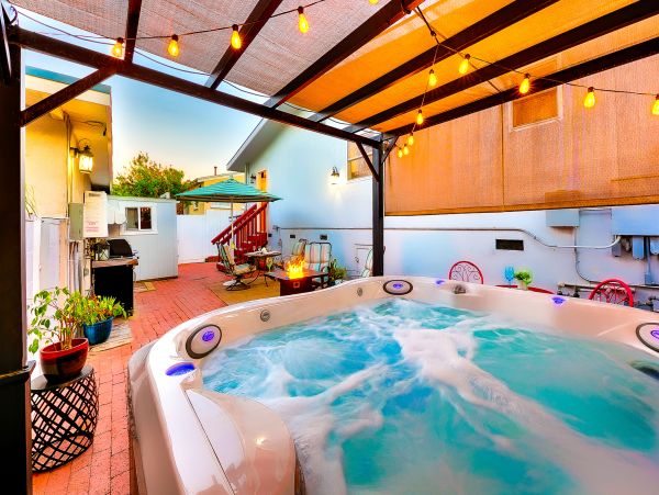 San Diego Beach Communities North Home 1028550