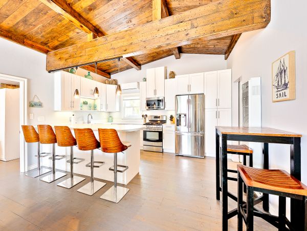 San Diego Beach Communities North Home 1028550