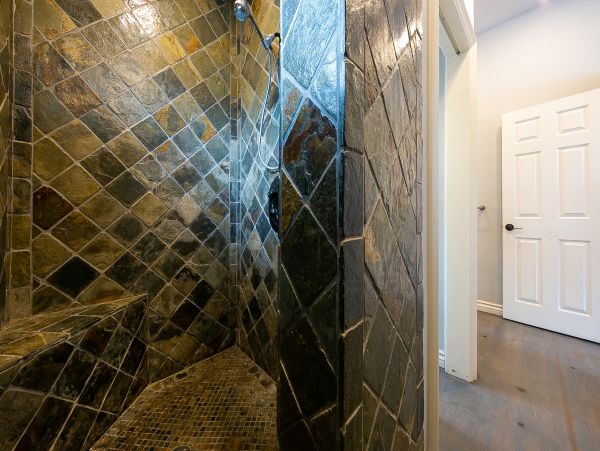 San Diego Beach Communities North Home 1028550