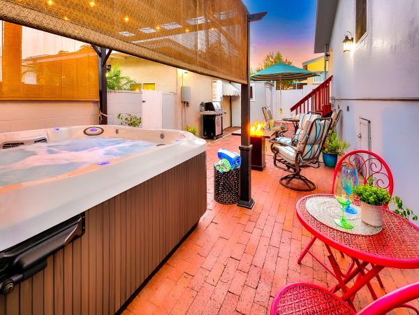 San Diego Beach Communities North Home 1028550