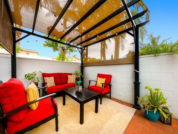 San Diego Beach Communities North Home 1028550