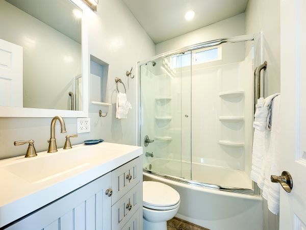 San Diego Beach Communities North Home 1028551