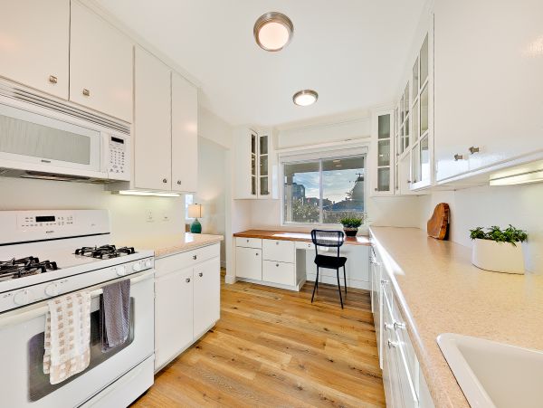 San Diego Beach Communities North Home 1028552