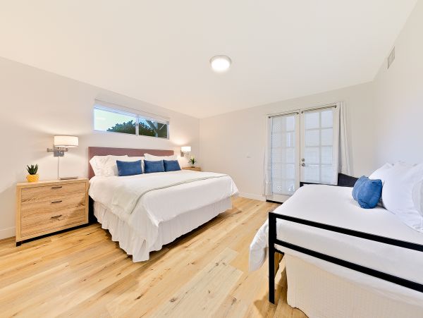 San Diego Beach Communities North Home 1028552