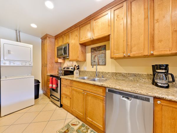 San Diego Beach Communities North Home 1028553