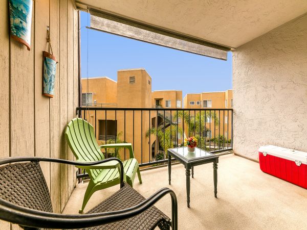 San Diego Beach Communities North Home 1028553