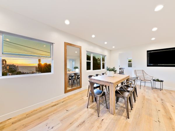 San Diego Beach Communities North Home 1028554