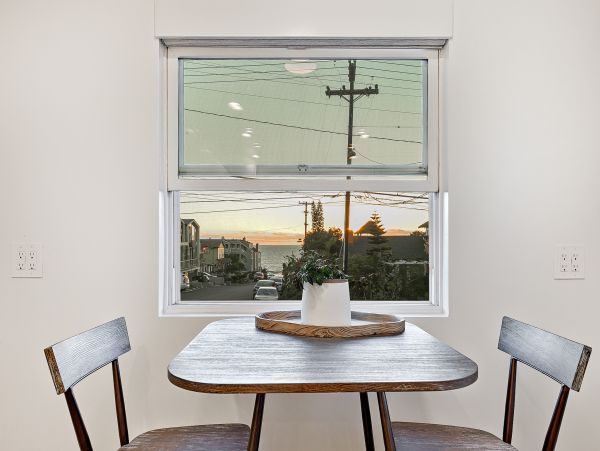 San Diego Beach Communities North Home 1028554