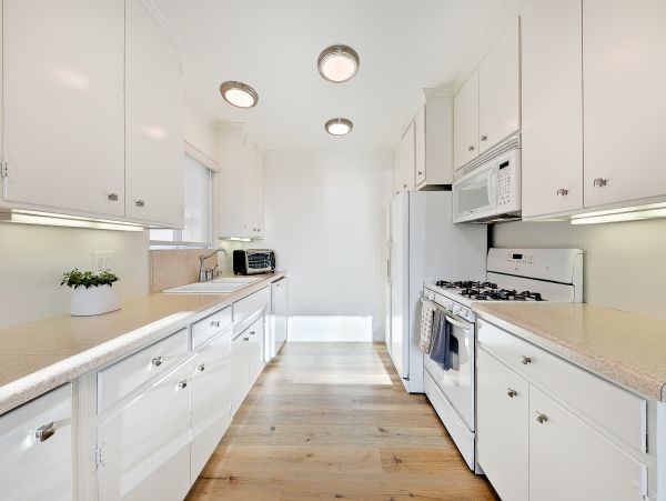 San Diego Beach Communities North Home 1028554