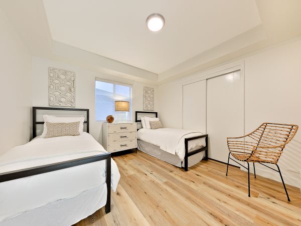 San Diego Beach Communities North Home 1028554