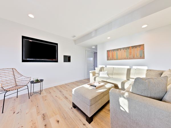 San Diego Beach Communities North Home 1028555