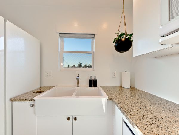 San Diego Beach Communities North Home 1028555