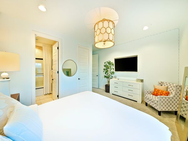 San Diego Beach Communities North Home 1028556