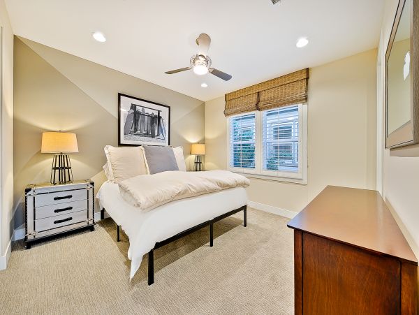 San Diego Beach Communities North Home 1028556
