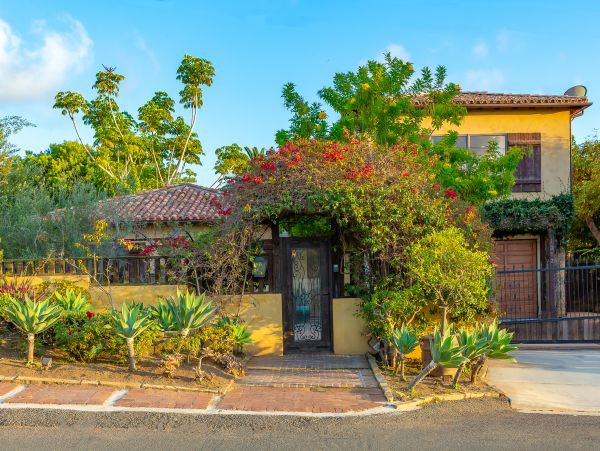 San Diego Beach Communities North Home 1028557