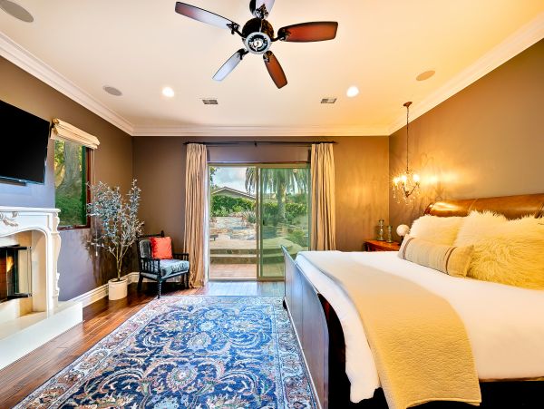 San Diego Beach Communities North Home 1028557