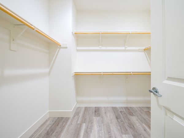 San Diego Beach Communities North Home 1028558