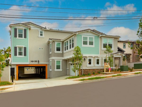 San Diego Beach Communities North Home 1028558