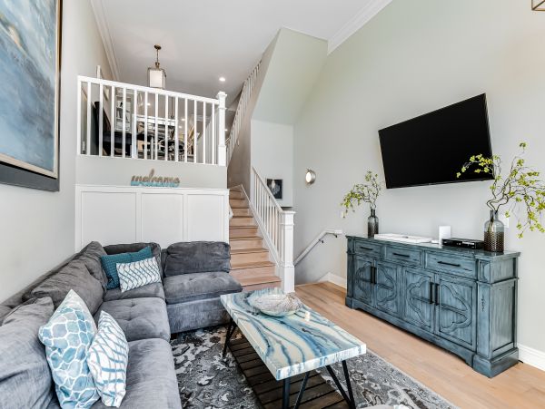 San Diego Beach Communities North Home 1028559