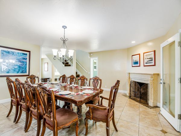 San Diego Beach Communities North Home 1028560